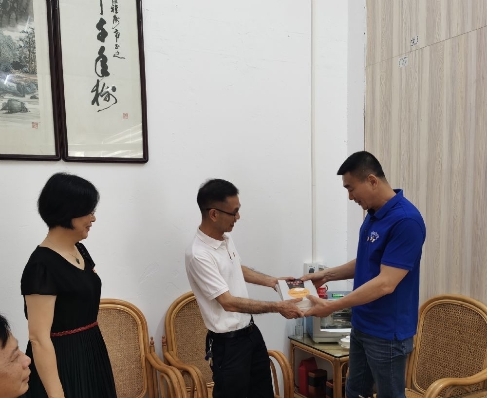 学党史办实事 送学上门暖人心——“社区流动党课”打通党史学习教育“最后一米”