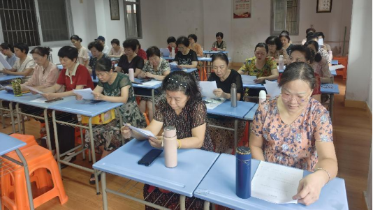 “声”入人心 “乐”动余晖 ——广东老年大学揭阳学院2024年秋季声乐班顺利开课