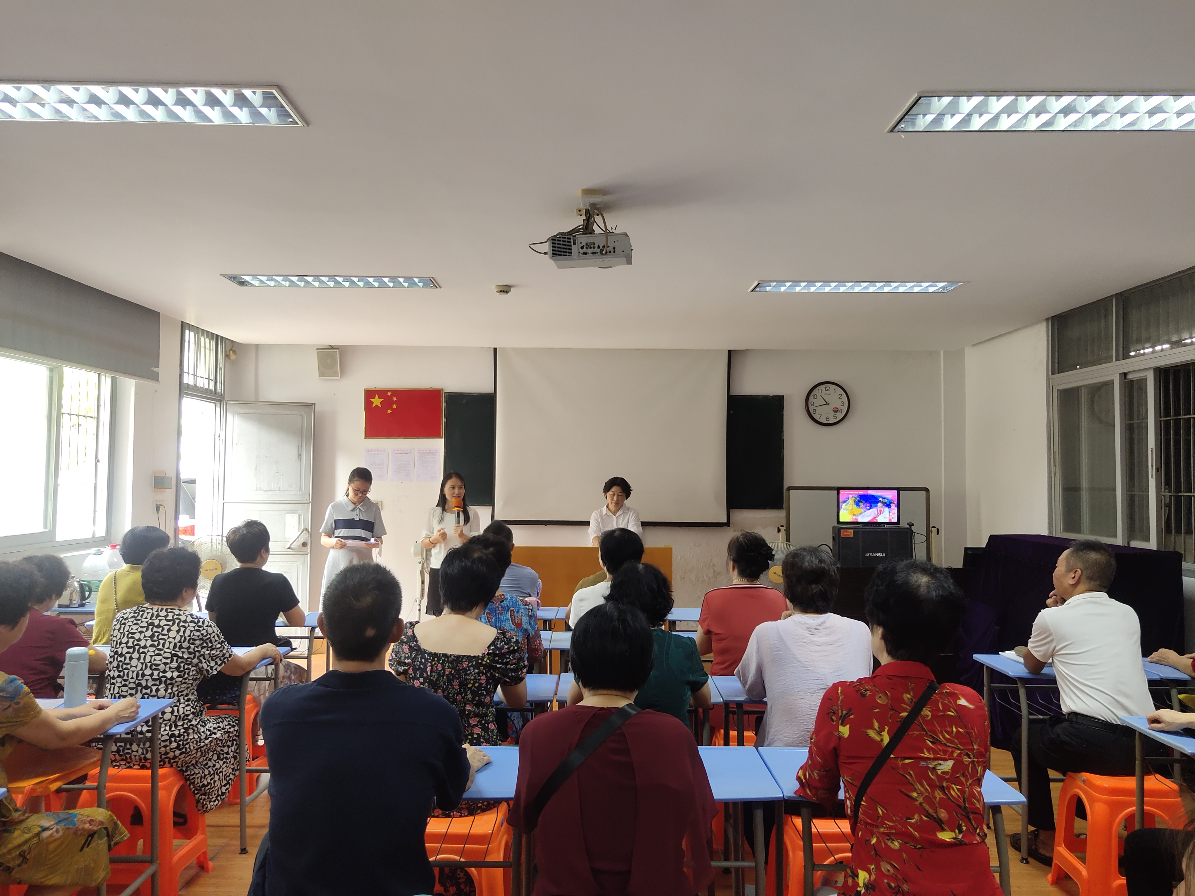 领略潮剧风华 弘扬特色文化 ——广东老年大学揭阳学院2024年秋季潮剧班顺利开课